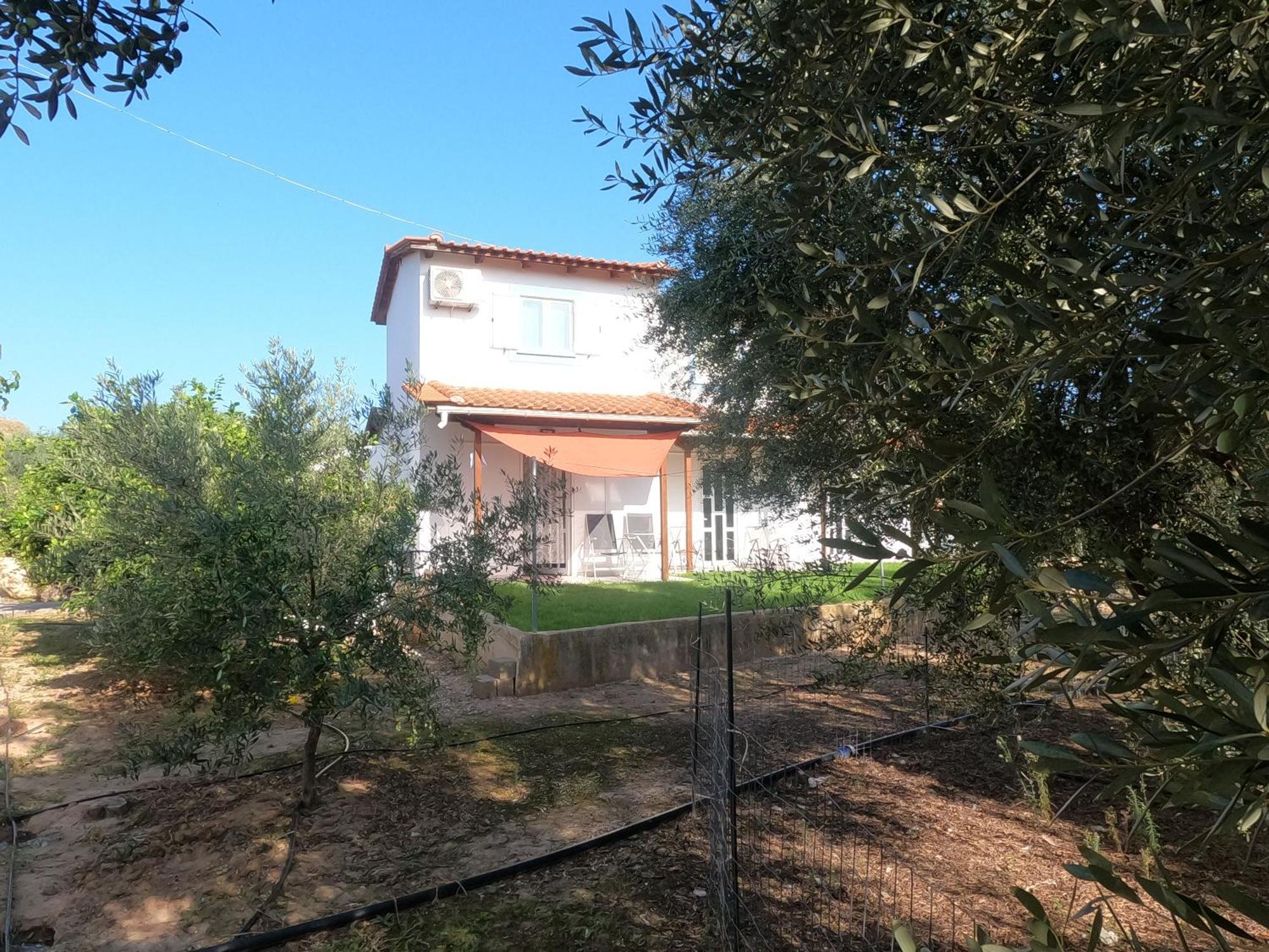 Villa Spiti Ostria Aigio Esterno foto